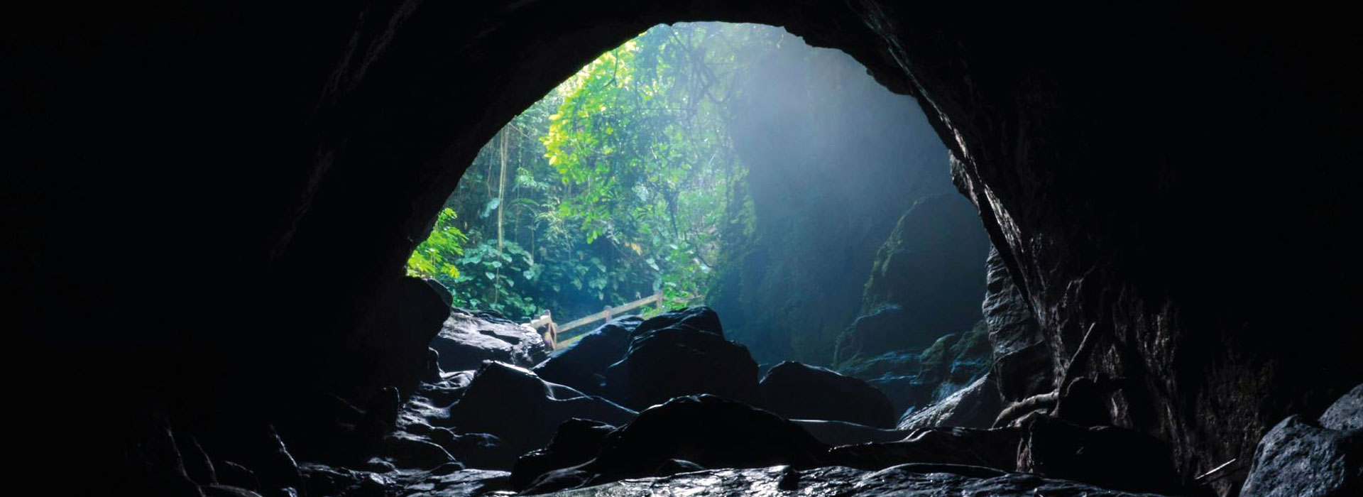 Alutila Cave